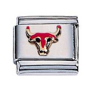Zoppini Red bull

Metaal     : staal / 18 karaat goud
Kleur       :  rood
Maten     : 9 mm
Materiaal : Staal, emaille, Goud
Modelnr  : 302.044